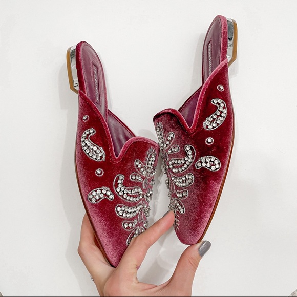 Antonio Melani Velvet Women's Oguna Beaded Mules - Picture 8 of 15